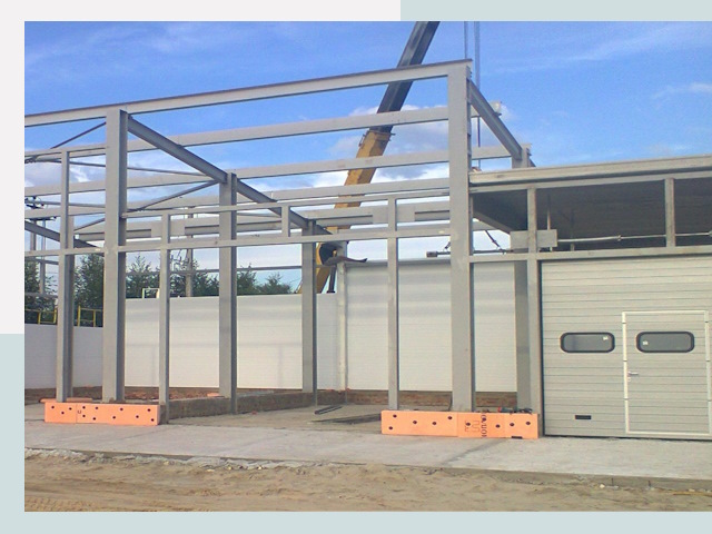 Строительство автосервисов от СтальСтрой-Бкл по цене 622 руб.